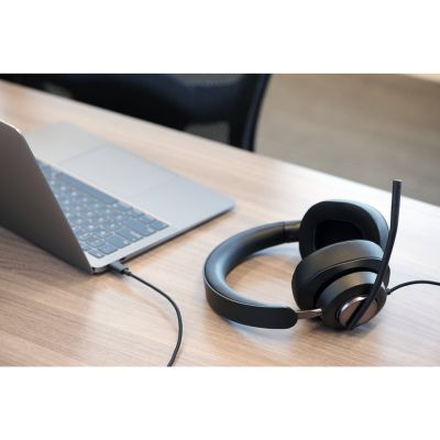 4. Kensington H2000 USB-C Over-Ear Headphones