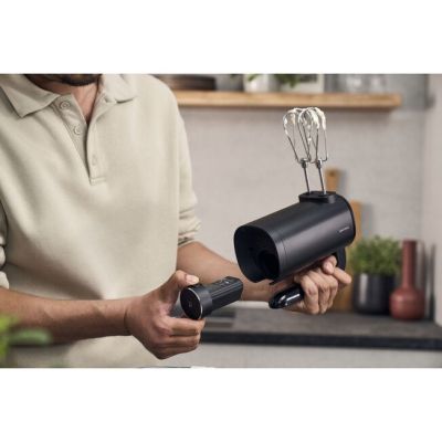 23. Starter kit: cordless hand mixer + battery black