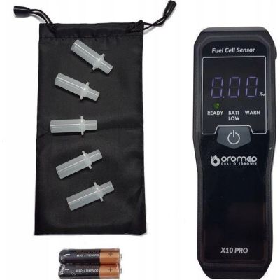 4. OroMed X10 PRO breathalyzer