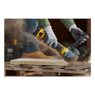 8. Cordless Angle Grinder 125mm 2x4.0Ah SFMCG700M2K STANLEY