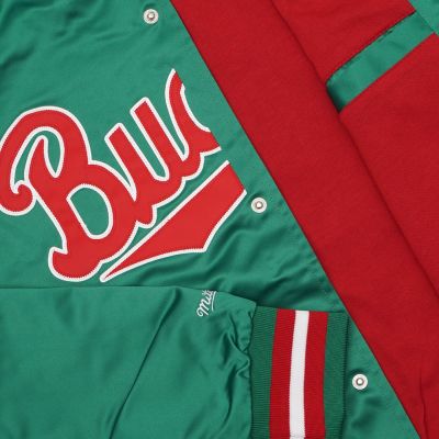 11. Mitchell & Ness NBA Milwaukee Bucks Lightweight Jacket M STJKMG18013-MBUDKGN