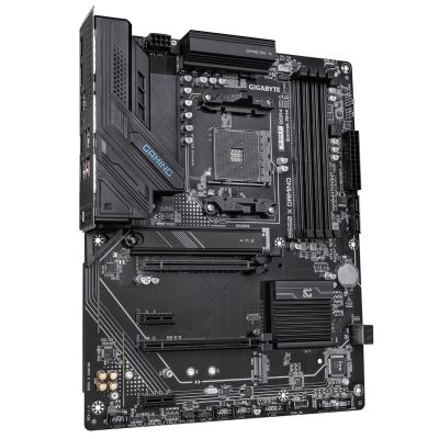 3. GIGABYTE B550 X GAMING motherboard AMD B550 Socket AM4 ATX
