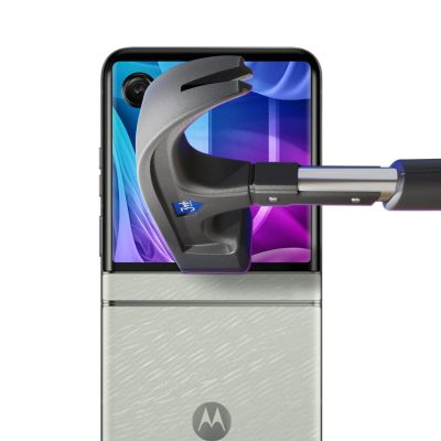 2. 3mk SilkyMatt Pro™ Matte Film for Motorola Razr 60