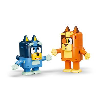 5. LEGO Bluey 11217 - Blue's Family of Bricks