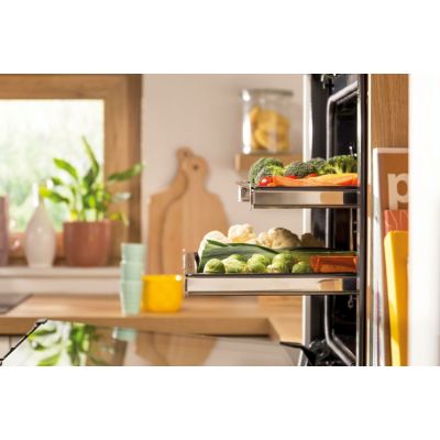 23. GORENJE BPSA6747A08BG Oven