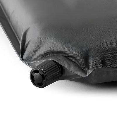 13. Spokey Fatty Self-Inflating Mat GN 927848