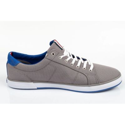 19. Tommy Hilfiger sneakers M FM0FM00596039