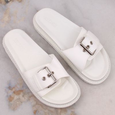 7. Big Star W Platform Flip-Flops JJ274A309 INT1681C