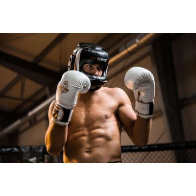 11. Boxing helmet with visor M – Ninja