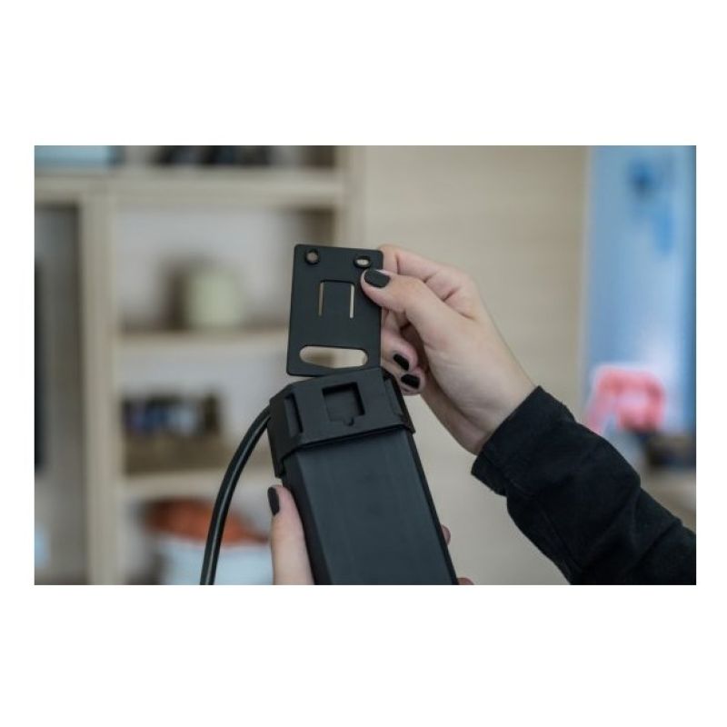 3. Brennenstuhl 1951580101 Regleta, 230 V, Negro y Gris Claro, 49 cm splitter 5 m 8 x network socket Indoor Black, Light Green