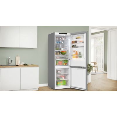 3. BOSCH KGN49LBCF fridge-freezer