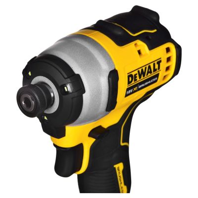 31. DeWalt 18V Combo Kit DCD709+DCF809 2x2.0Ah DCK2062D2T