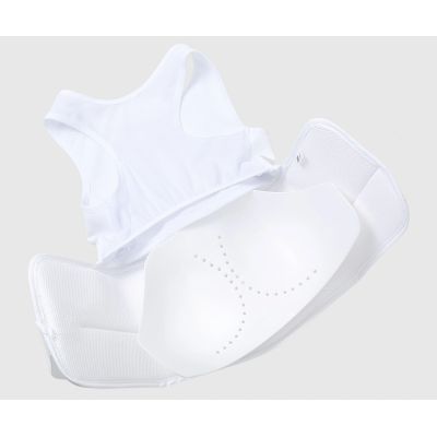 6. Flexible WKF Women's Karate Torso Protector | MOOTO