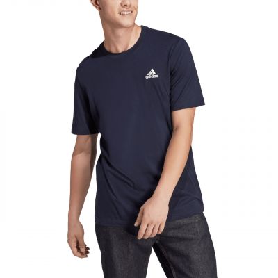 5. adidas Essentials Jersey Embroidered Small Logo M HY3404