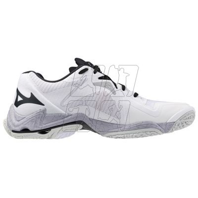 3. Mizuno WAVE LIGHTNING Z8 MID M V1GA240596 shoes