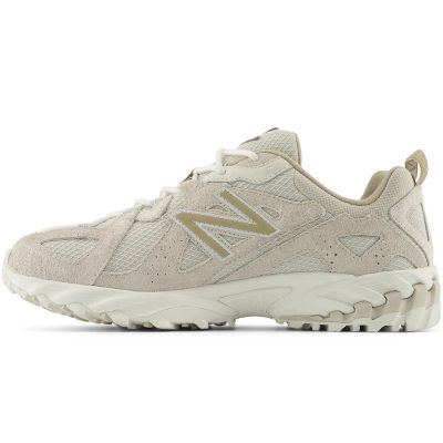 2. New Balance sports shoes ML610TML