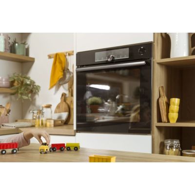 15. GORENJE BOS6737E06B Oven