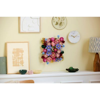 12. LEGO Botanical Collection 11503 - Flower Wall