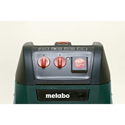 4. Metabo 602057000 vacuum cleaner (1400W; green)