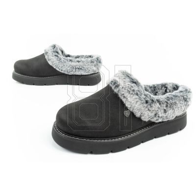 8. Skechers Cozy Blend slipper shoes for women, insulated slip-on sneakers