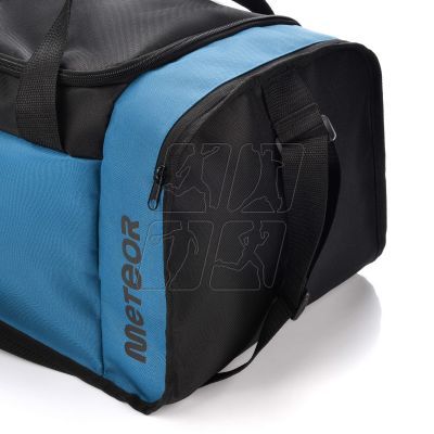 3. Meteor Odyn 16898 fitness bag