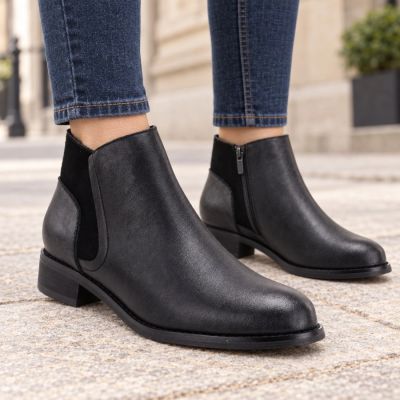 5. Women’s black lined leather ankle boots M.Daszyński SFY2648-1