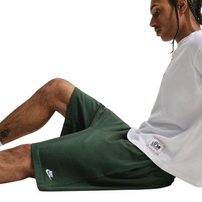 5. Nike Club Men's Shorts Green FQ4359 323