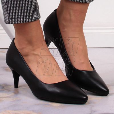 6. Pumps high heels black W Sergio Leone