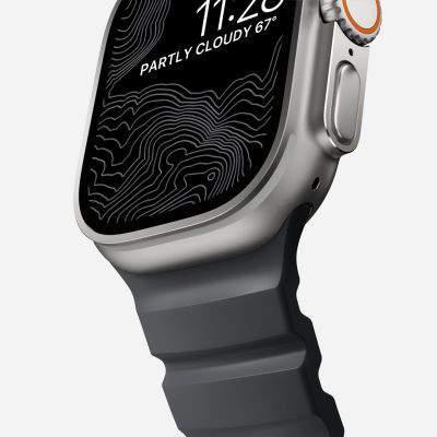 4. Nomad Rocky Point Band Natural Leather, Titanium