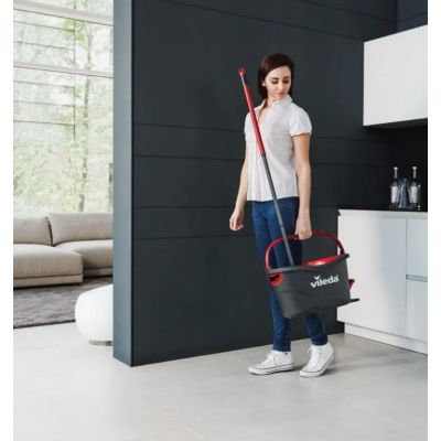 5. Vileda TURBO spin mop