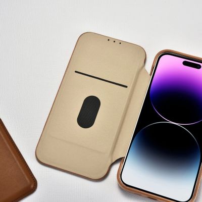 21. iCarer CE Premium Leather Folio Case iPhone 14 Pro Magnetic Flip Leather Folio Case MagSafe brown (WMI14220714-BN)