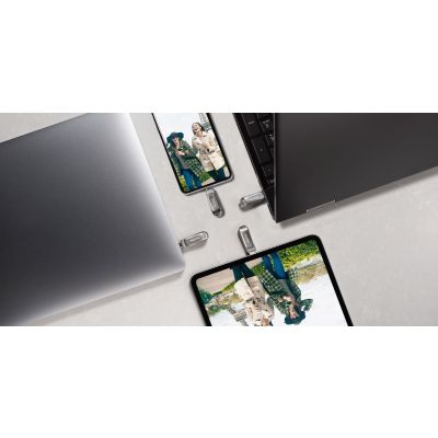 8. SanDisk Ultra Dual Drive Luxe USB 3.1 Gen 1 / USB-C 32GB