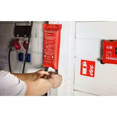 3. NEO TOOLS Glass Fibre Fire Blanket 1.2 x 1.8 m