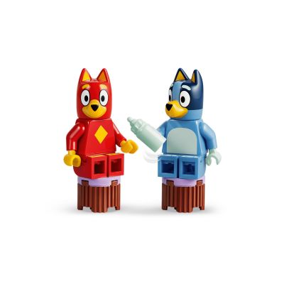 4. LEGO Bluey 11221 - School with Ryżyk and Blue
