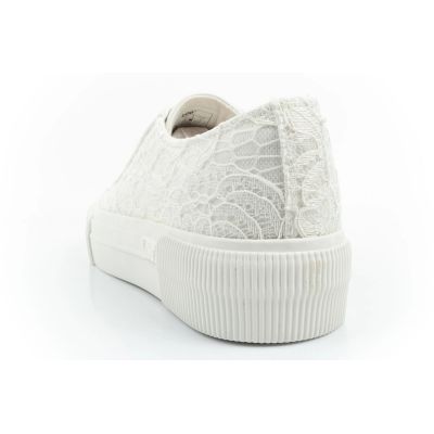 5. Lee Isla women's sports shoes sneakers white platform lace