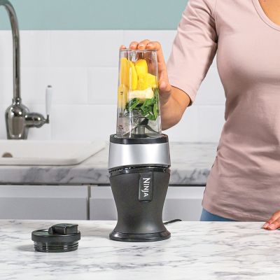 7. NINJA blender smoothie maker QB3001EUS