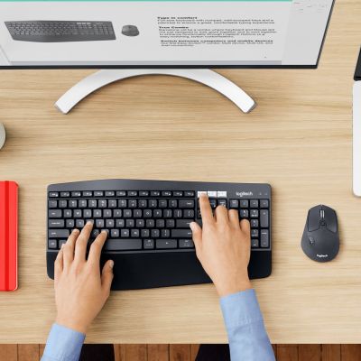 9. Logitech MK850 Performance Keyboard Mouse Included Universal RF Wireless + Bluetooth QWERTZ German Black