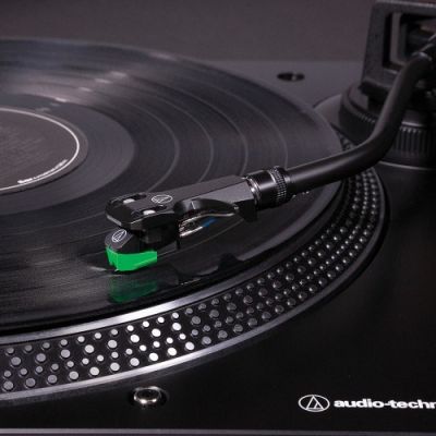 4. Audio-Technica AT-LP120X Direct-Drive Turntable
