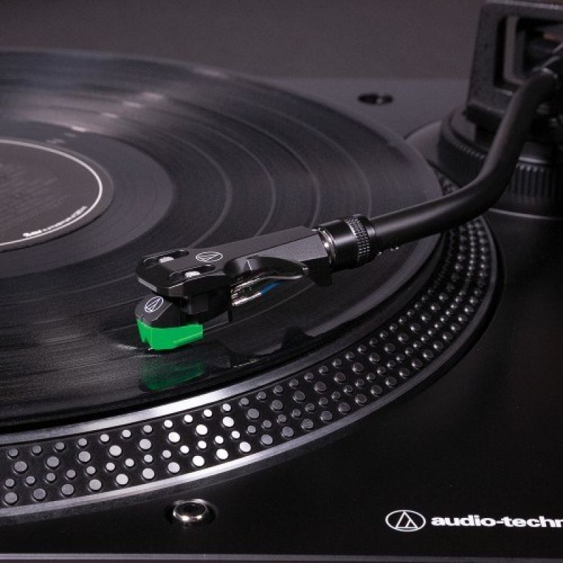 4. Audio-Technica AT-LP120X Direct-Drive Turntable