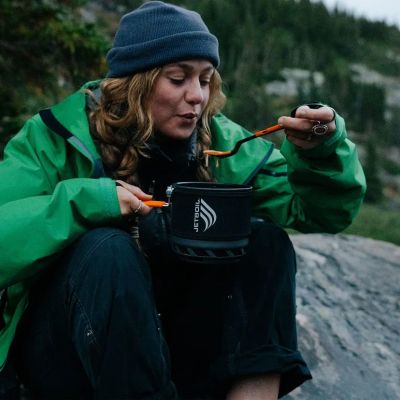 14. Jetboil Trailcook 1.2L cooking set - carbon