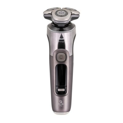 16. PHILIPS i9000 Series Prestige XP Shaver 9402/31