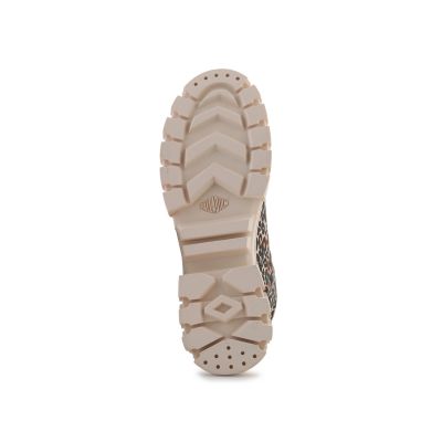 12. Palladium Trappers Revolt Hi Wild W 99124-260-M shoes