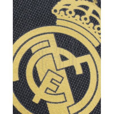 4. Real Madrid wallet RM6CAR10