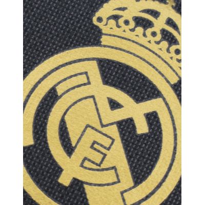 4. Real Madrid wallet RM6CAR10