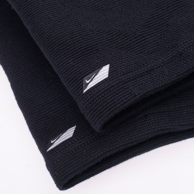 2. STREAK VOLLEYBALL KNEE PADS