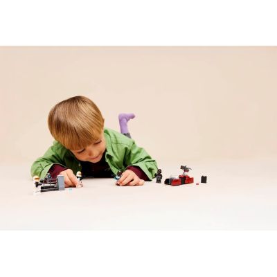 9. LEGO Star Wars 75449 Attack on Mandalore Battle Pack