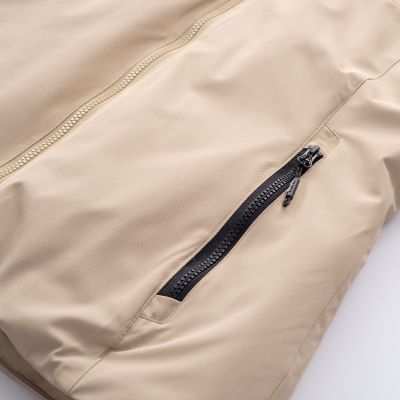 9. Women’s Insulated Jacket 2AM3