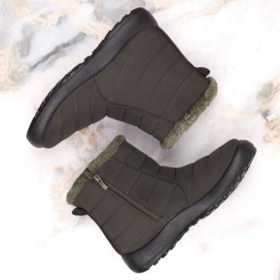 10. Flat insulated snow boots Potocki W WOL198A green
