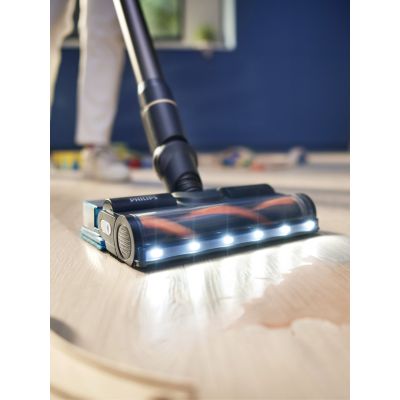 10. PHILIPS Vacuum Cleaner Series 7000 XC 7055/01