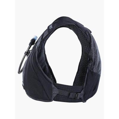 4. EVOC Hydro Pro 6 vest backpack + Hydration 1.5l reservoir black
